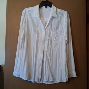 Beachlunchlounge Ivory Button-Up Blouse